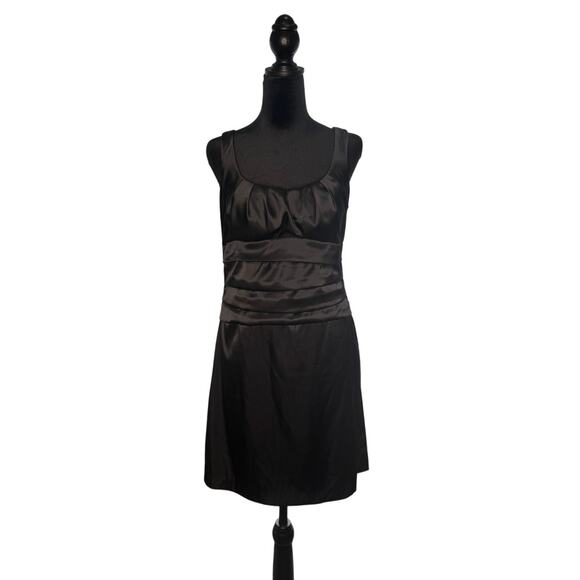 B Darlin Dresses & Skirts - B.Darlin Fitted Formal Black Strapless Dress - Womens 11/12 - Shiny Black - EUC